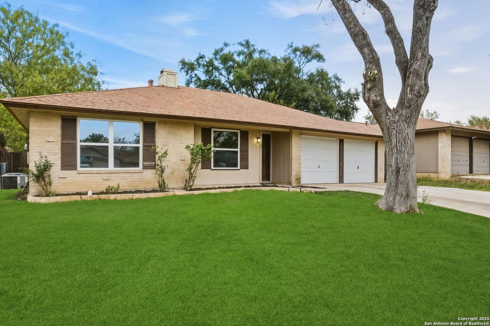 Dana Dr, Converse, TX 78109