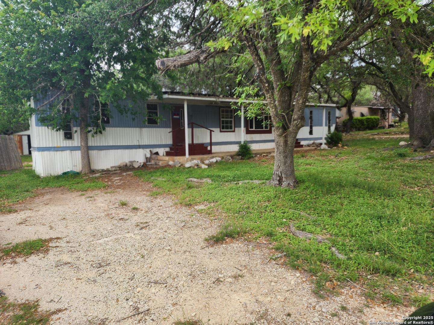 Royal Oak Dr, Canyon Lake, TX 78133