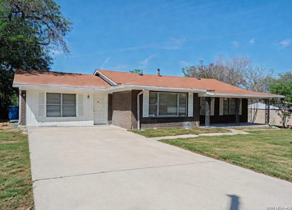 Maplewood Ln, San Antonio, TX 78216
