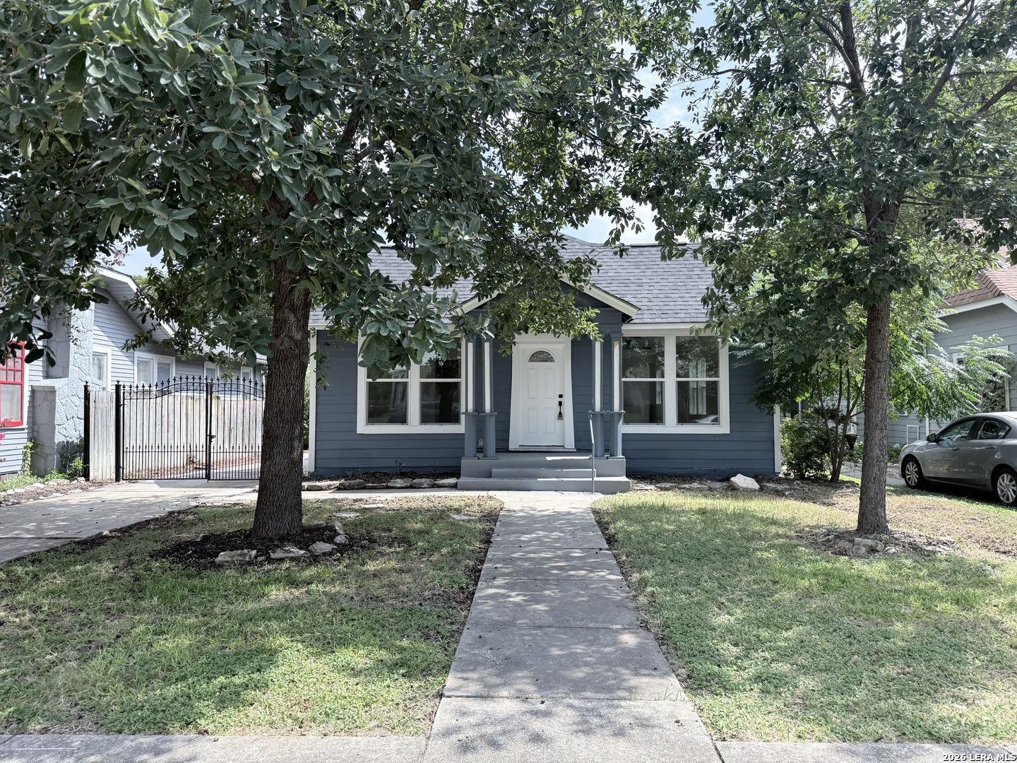 W Mulberry Ave, San Antonio, TX 78201