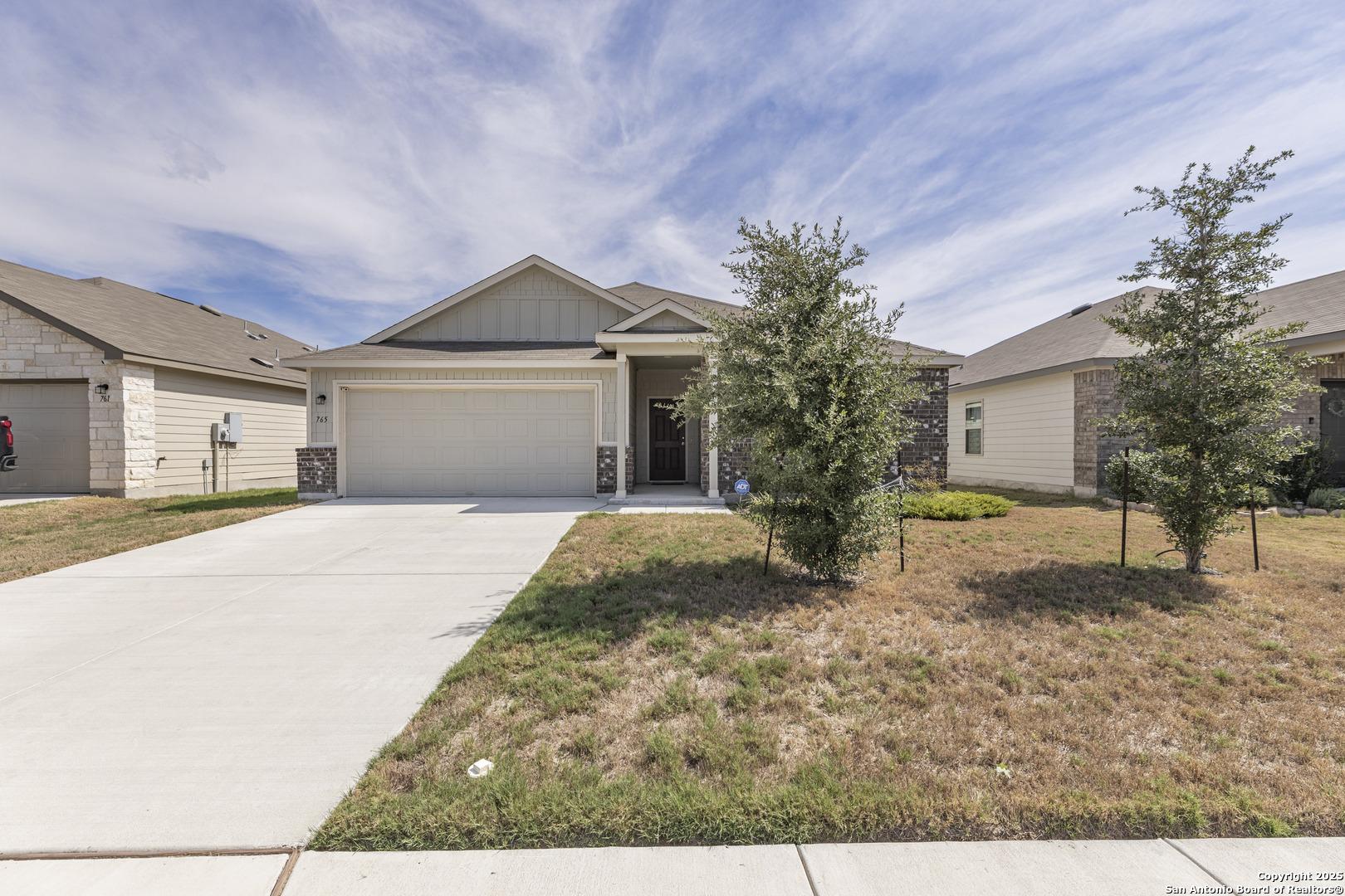 Stonemanor Bay, Seguin, TX 78155