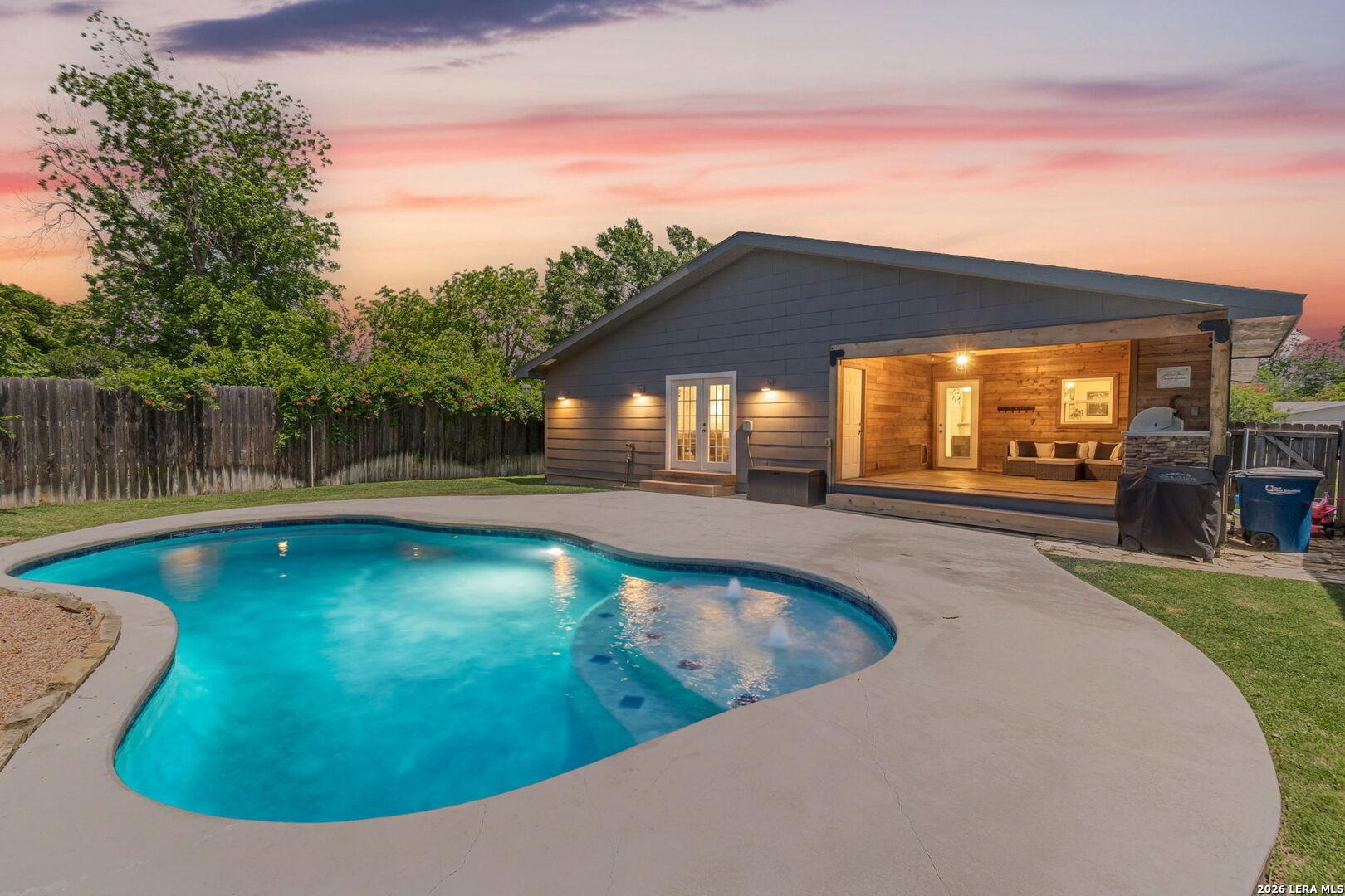 W Merriweather St, New Braunfels, TX 78130