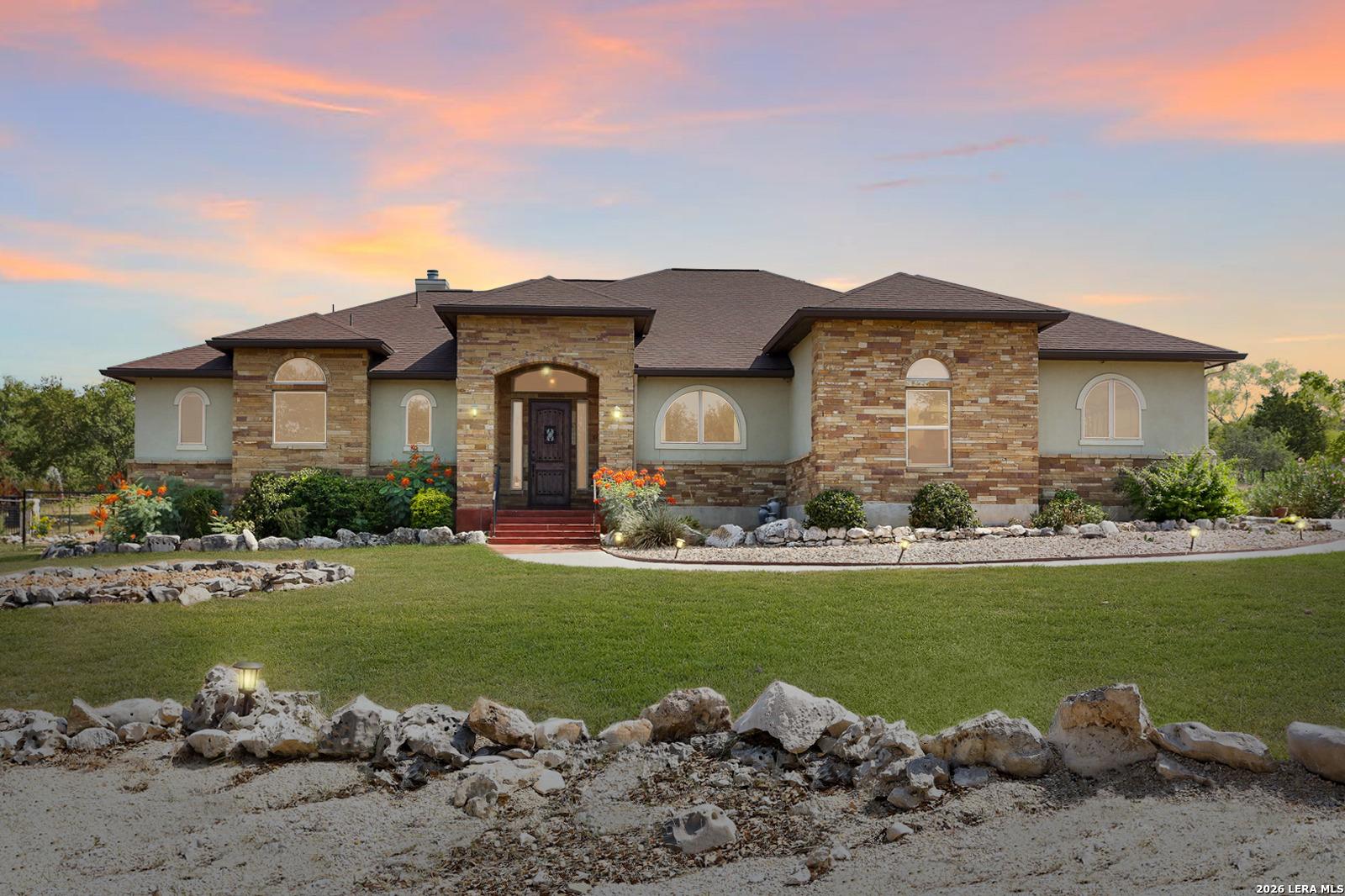 Decanter Dr, New Braunfels, TX 78132