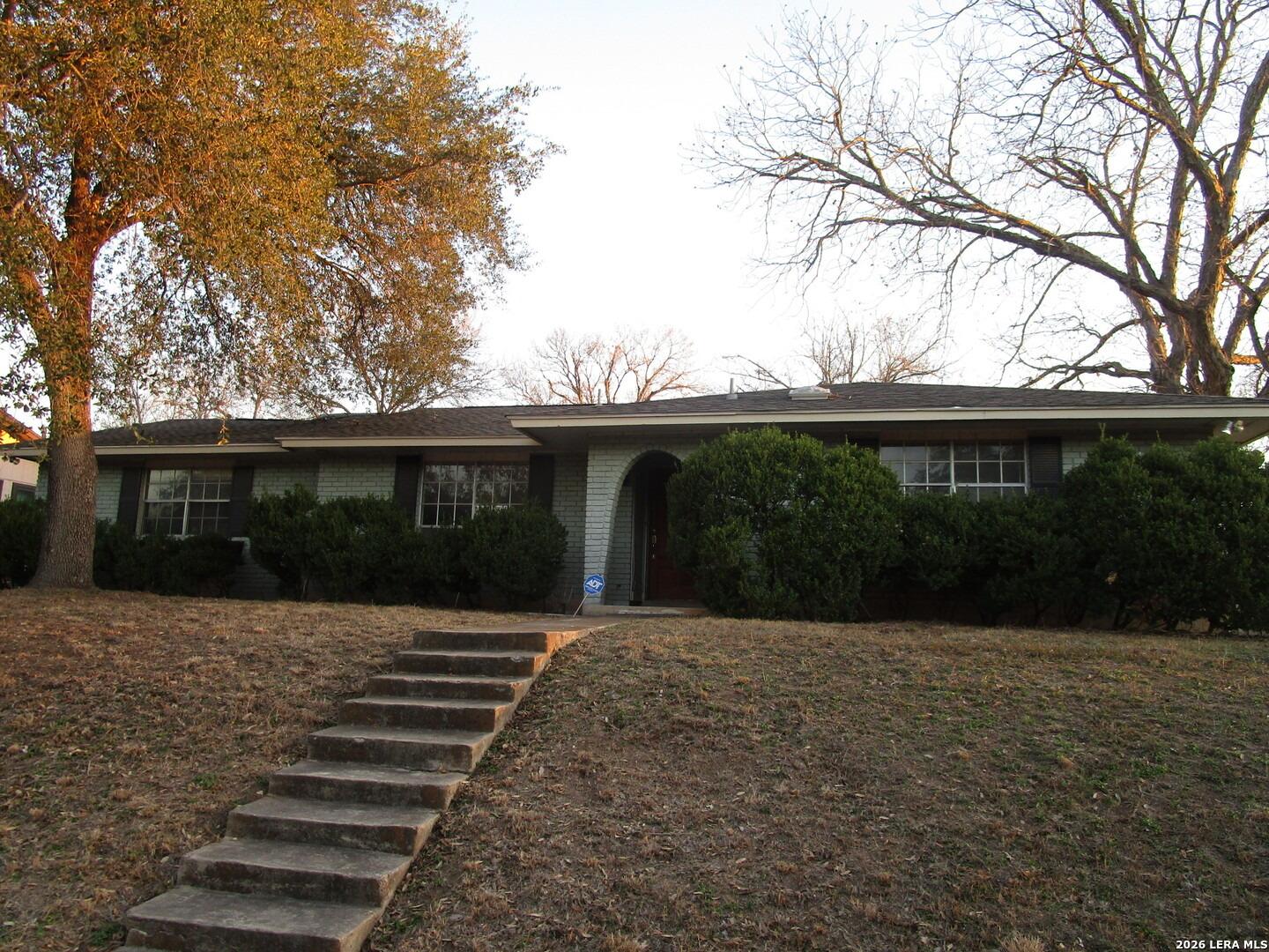 Cambray Dr, San Antonio, TX 78229