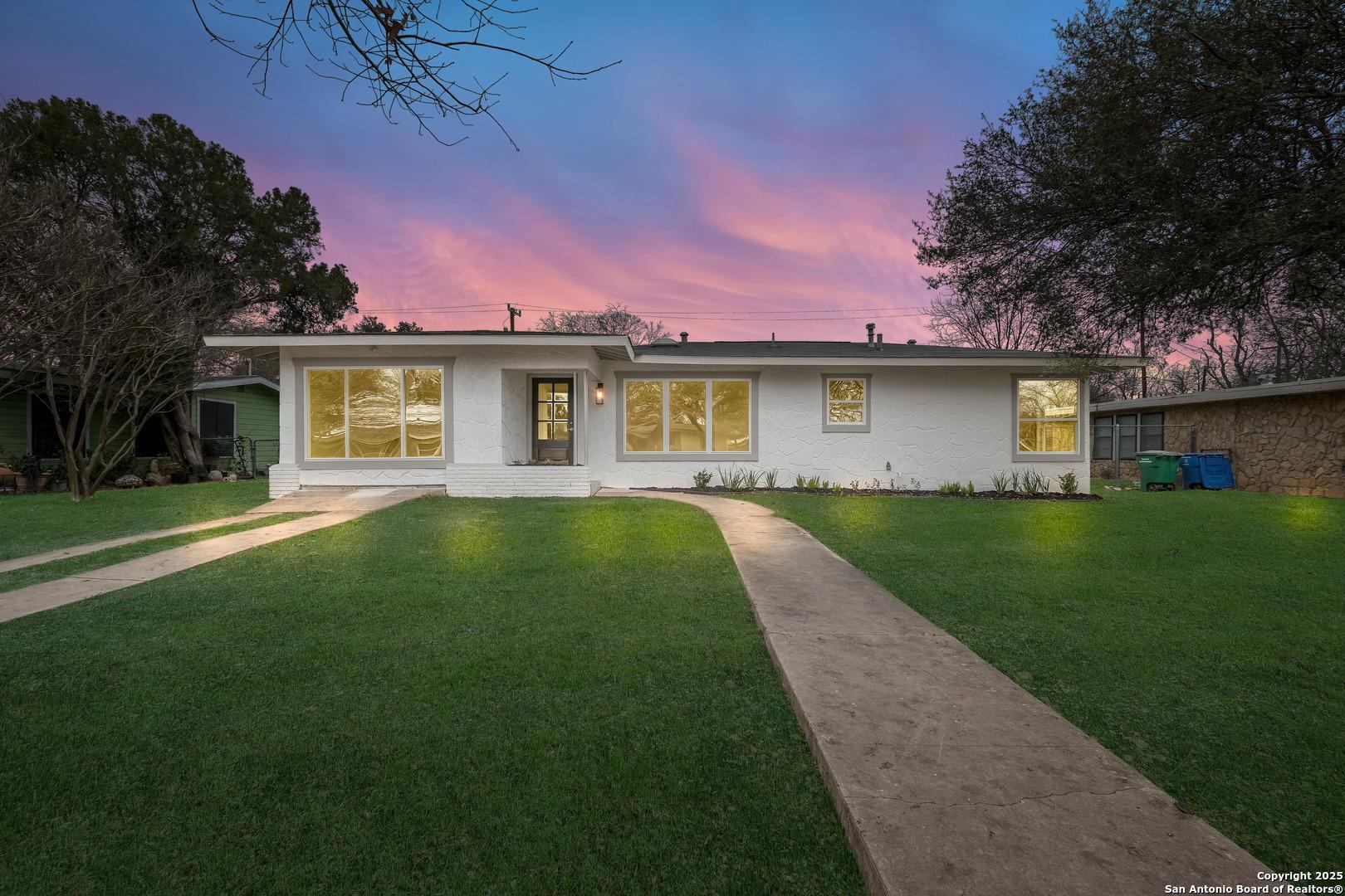 Blakeley Dr, San Antonio, TX 78209