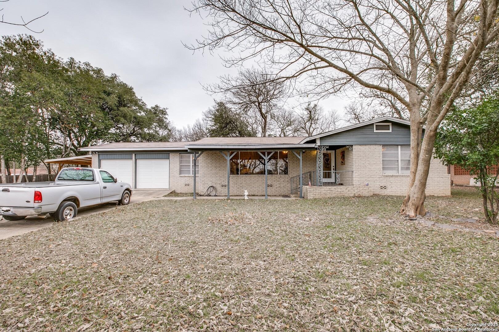Fox Run, San Antonio, TX 78233