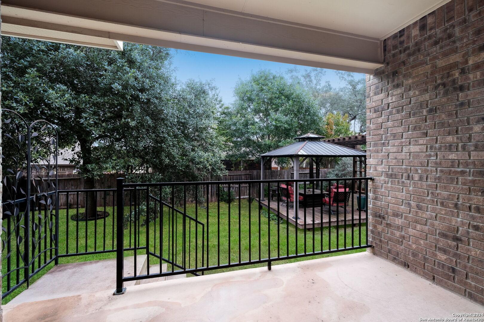Gordons Mott, San Antonio, TX 78253