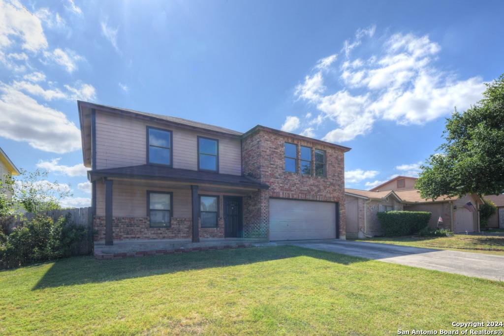 Chestnut Barr Dr, Converse, TX 78109
