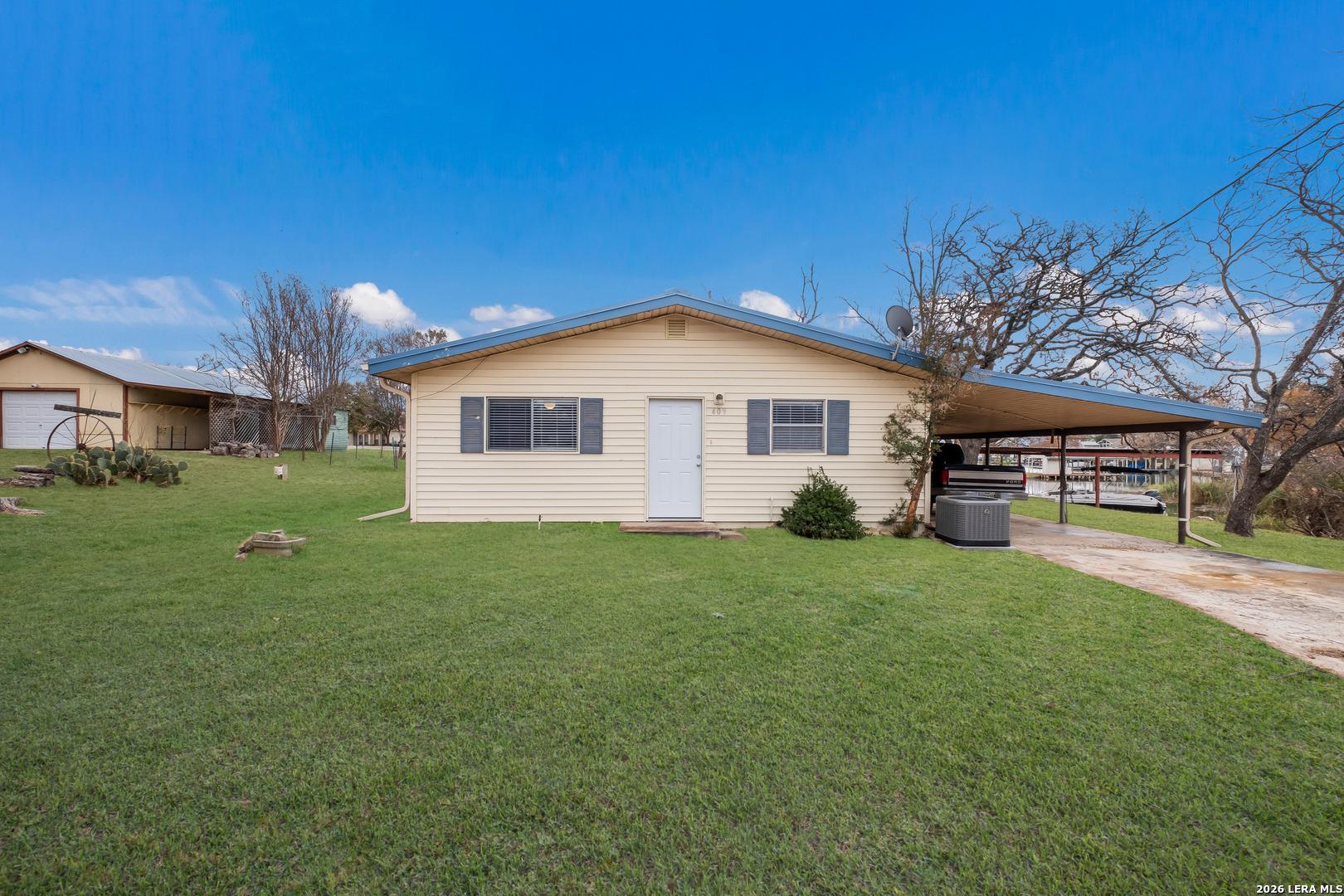S Timberhill Dr, Granite Shoals, TX 78654