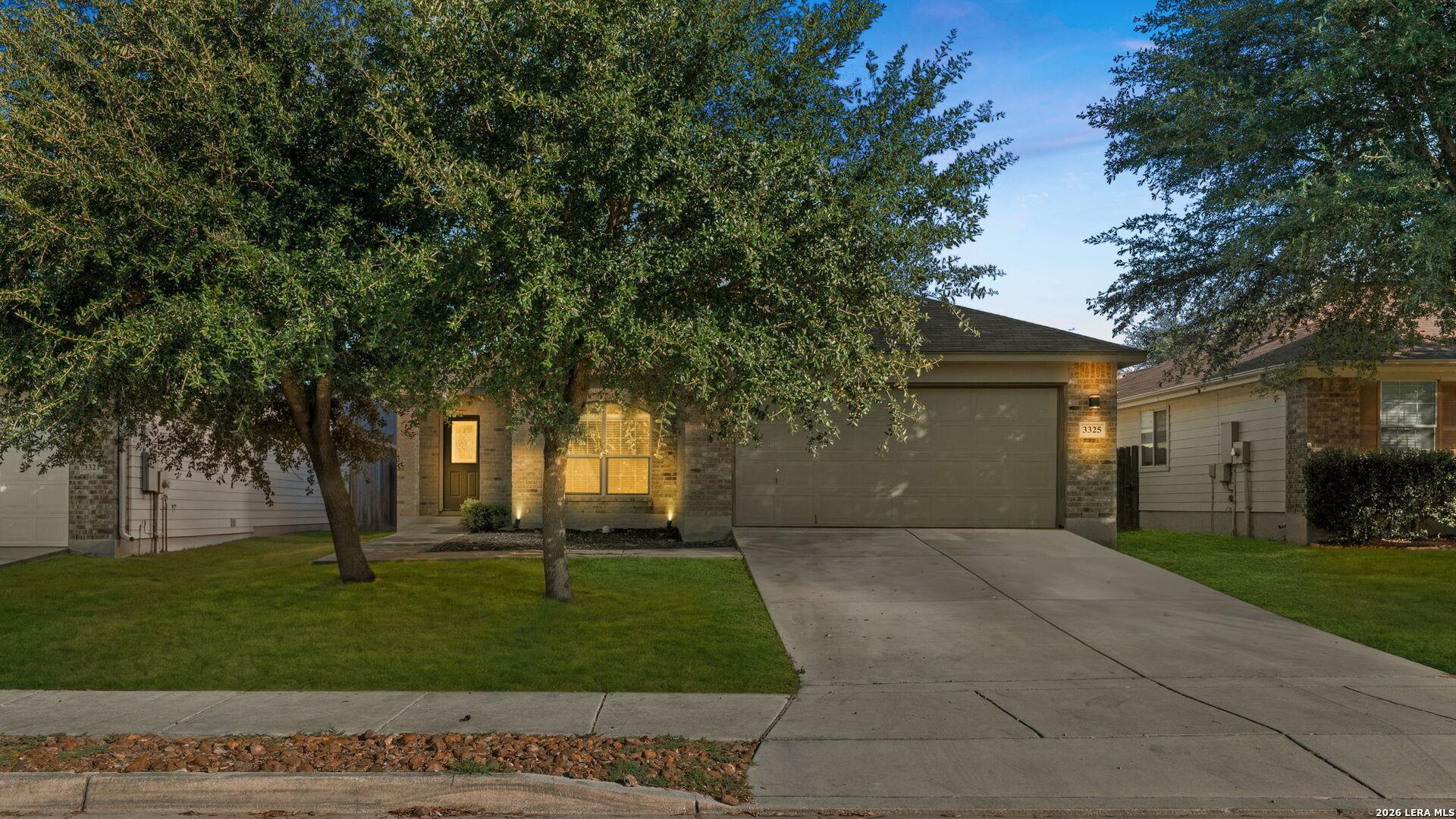 Orth Ave, Schertz, TX 78108
