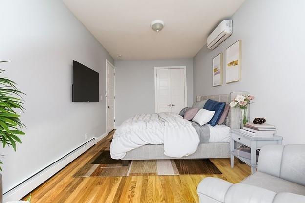 E 49th St, Brooklyn, NY 11203