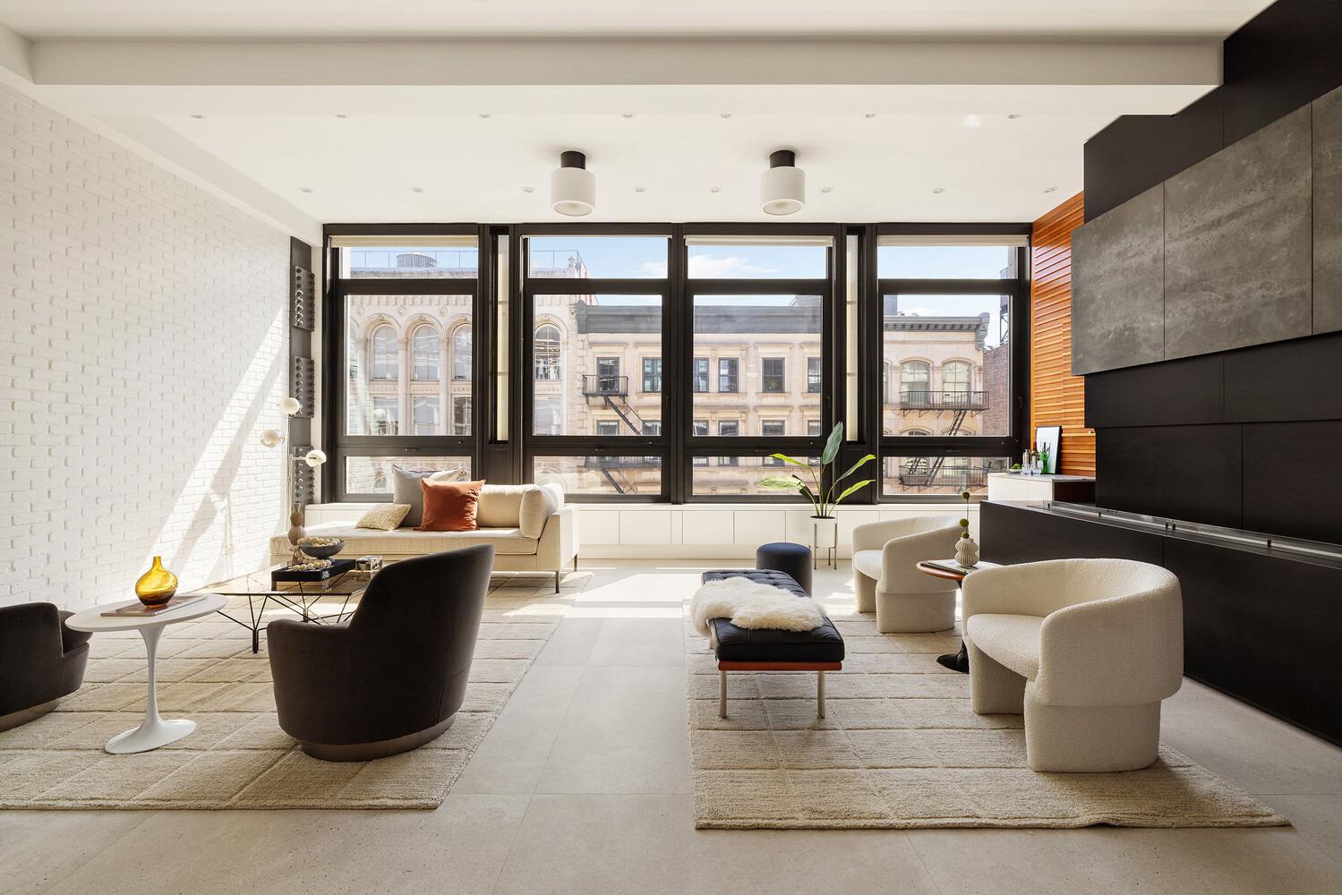 Mercer St, New York, NY 10012