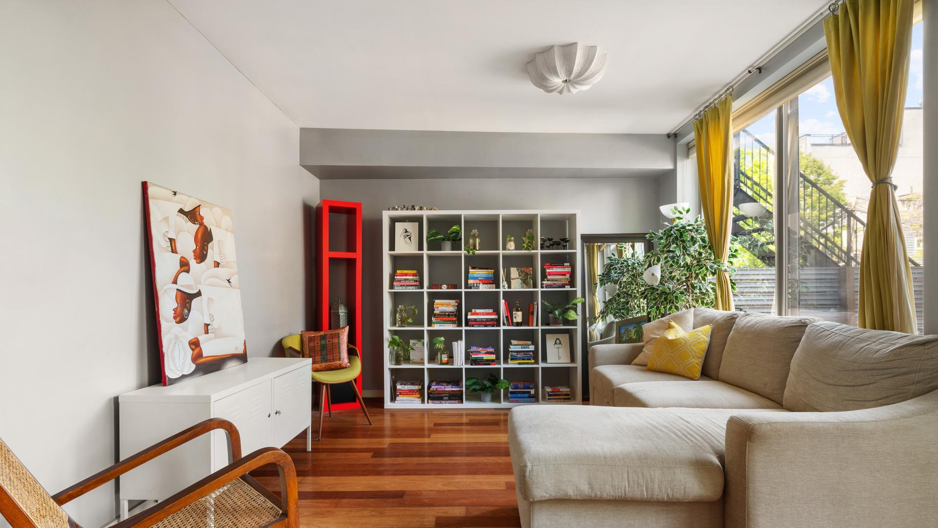 13th St, Brooklyn, NY 11215