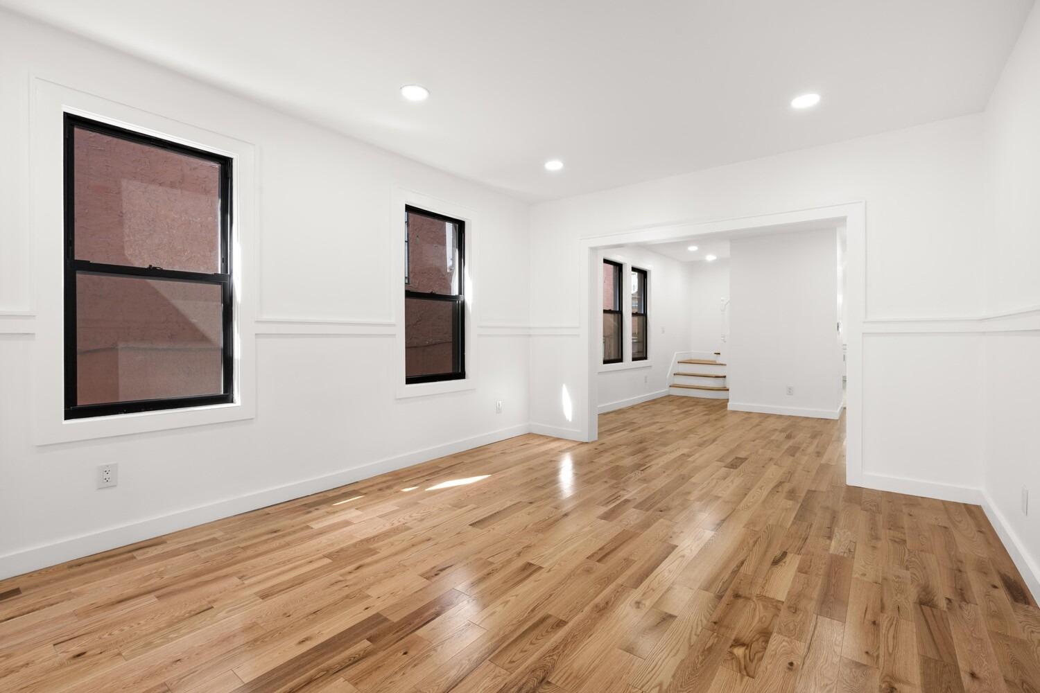 E 53rd St, Brooklyn, NY 11203