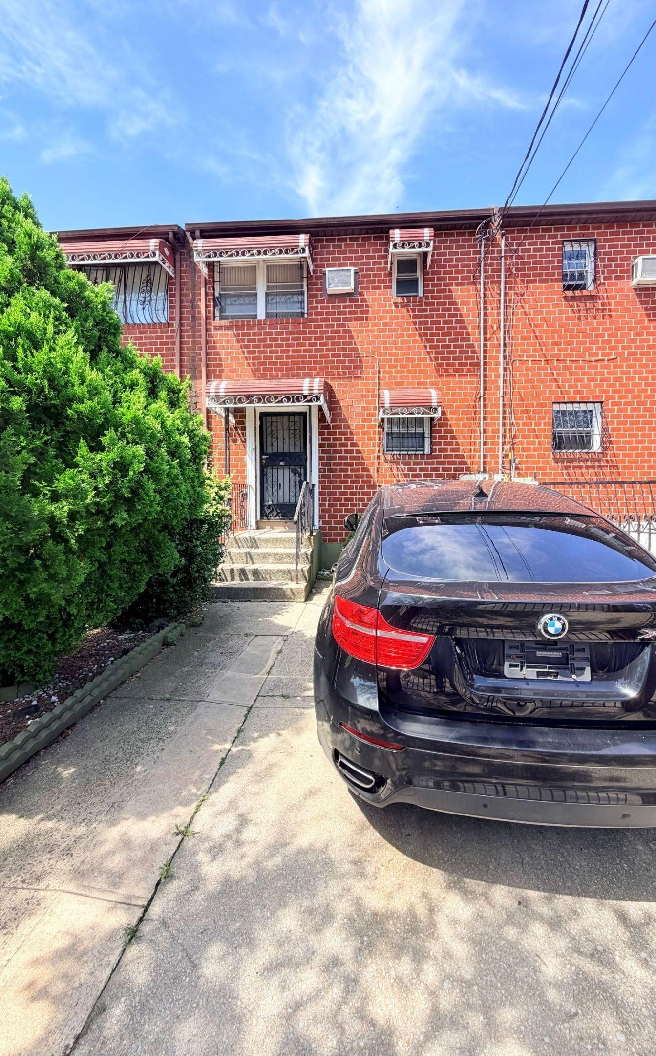 Hendrix St, Brooklyn, NY 11207