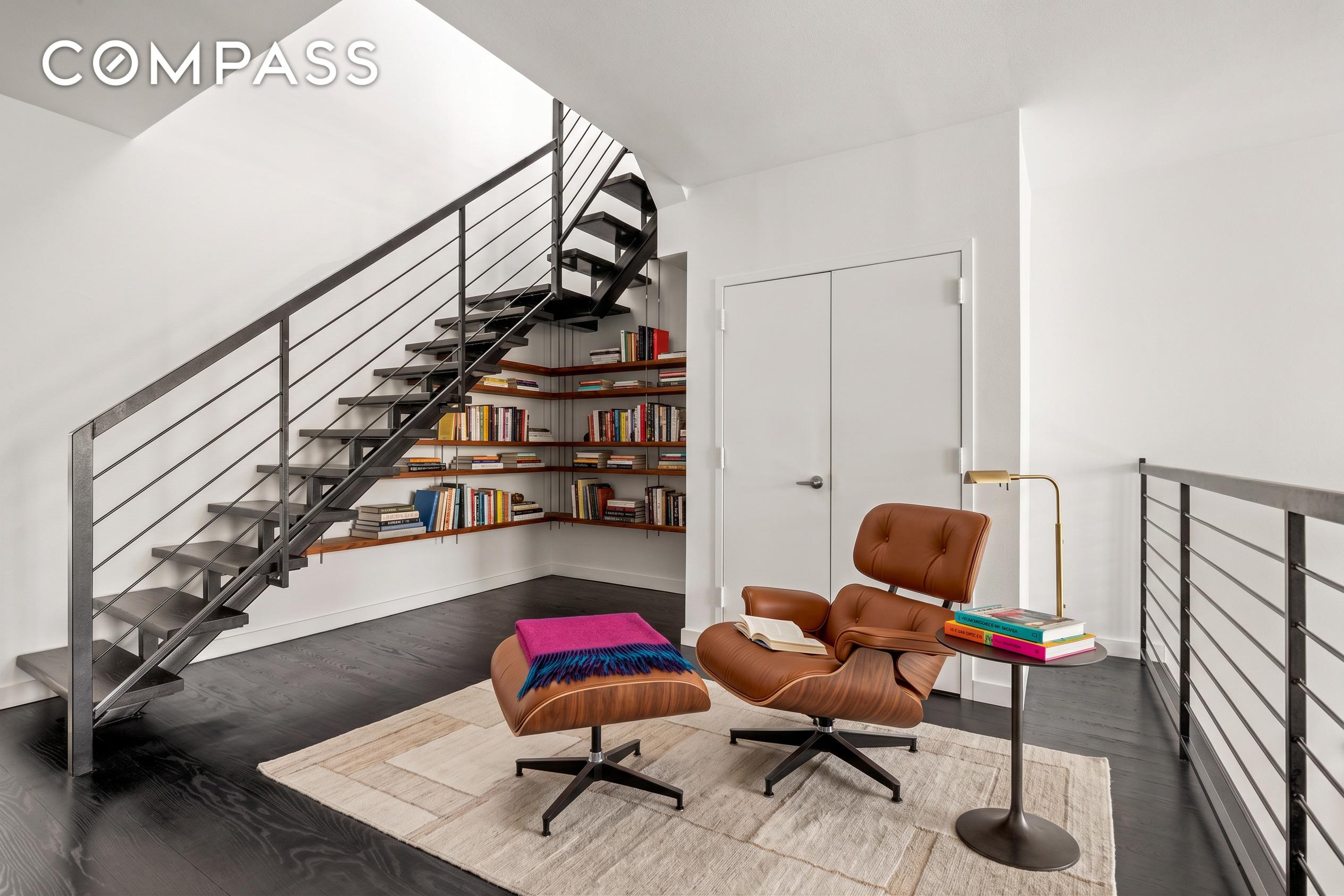 Spencer St, Brooklyn, NY 11205