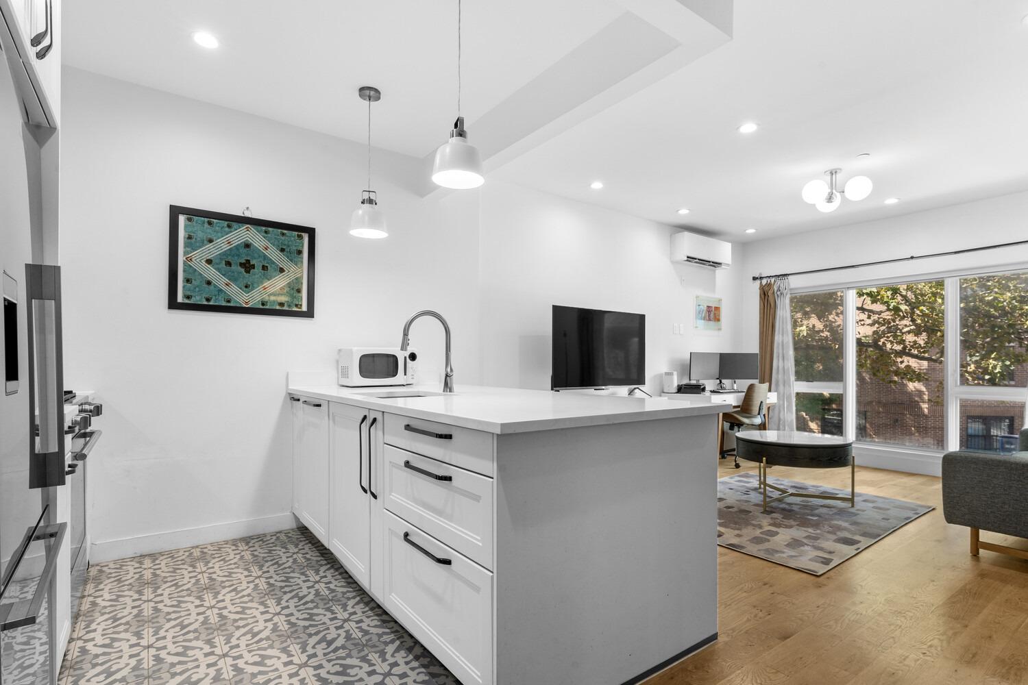 Decatur St, Brooklyn, NY 11233