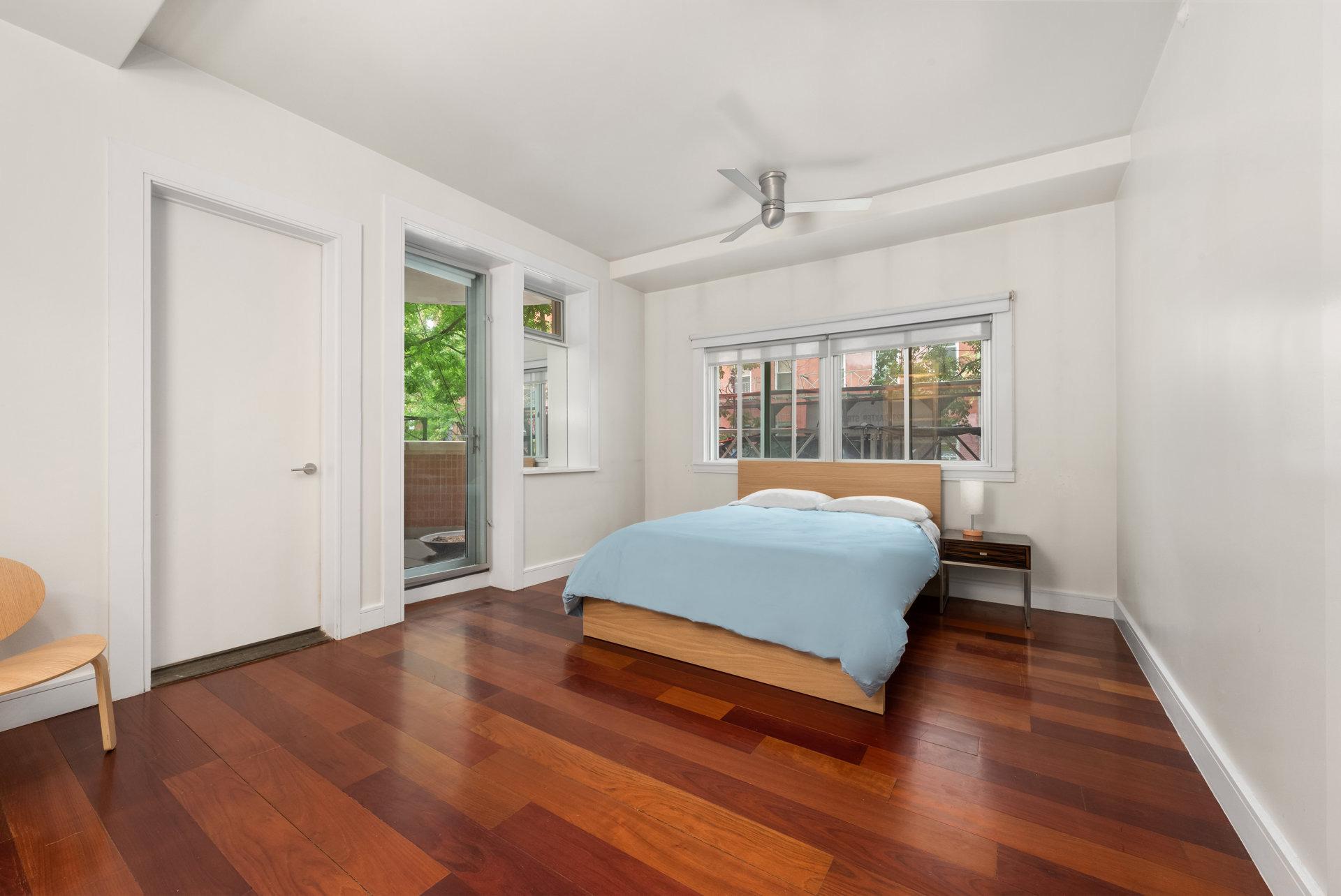 Baxter St, New York, NY 10013