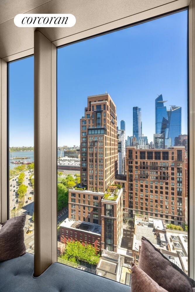 W 21st St, New York, NY 10011