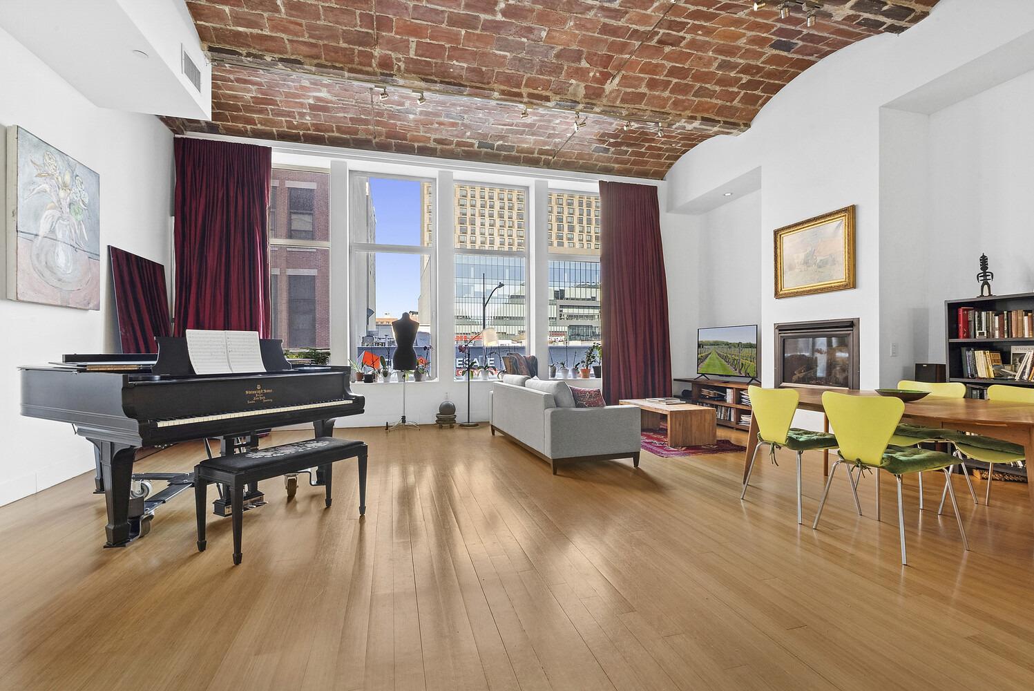 W 124th St, New York, NY 10027