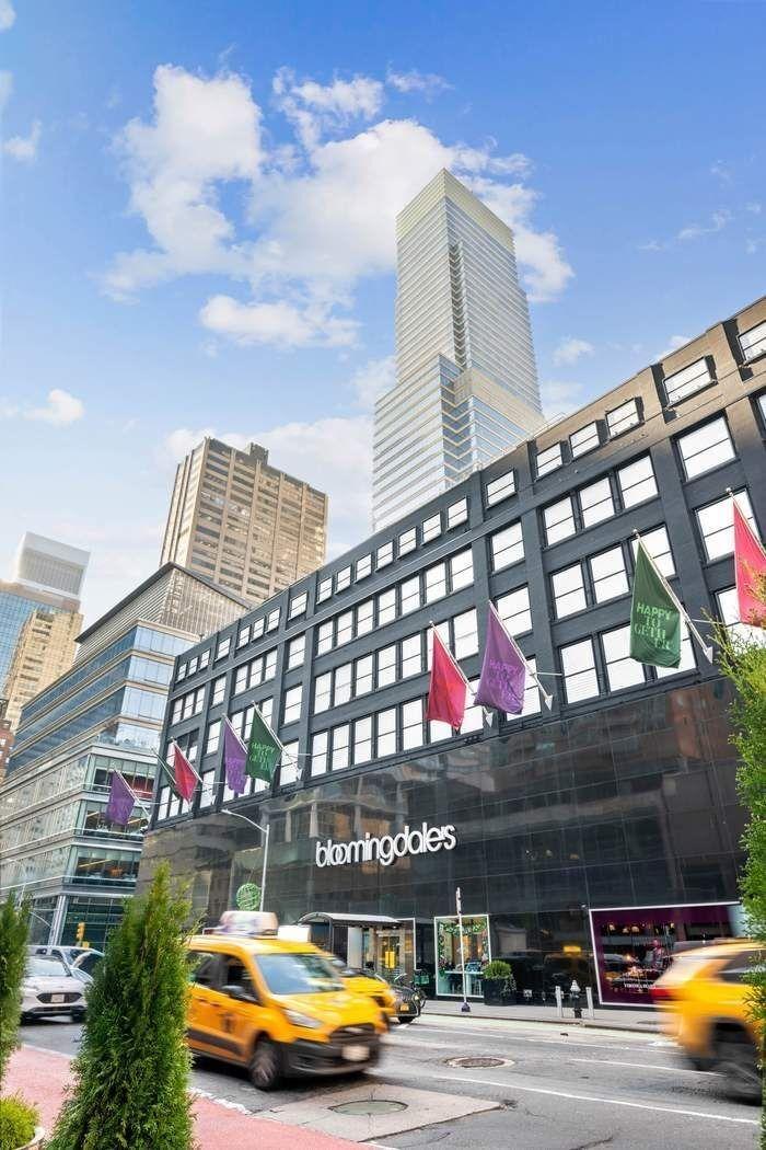 E 60th St, New York, NY 10022