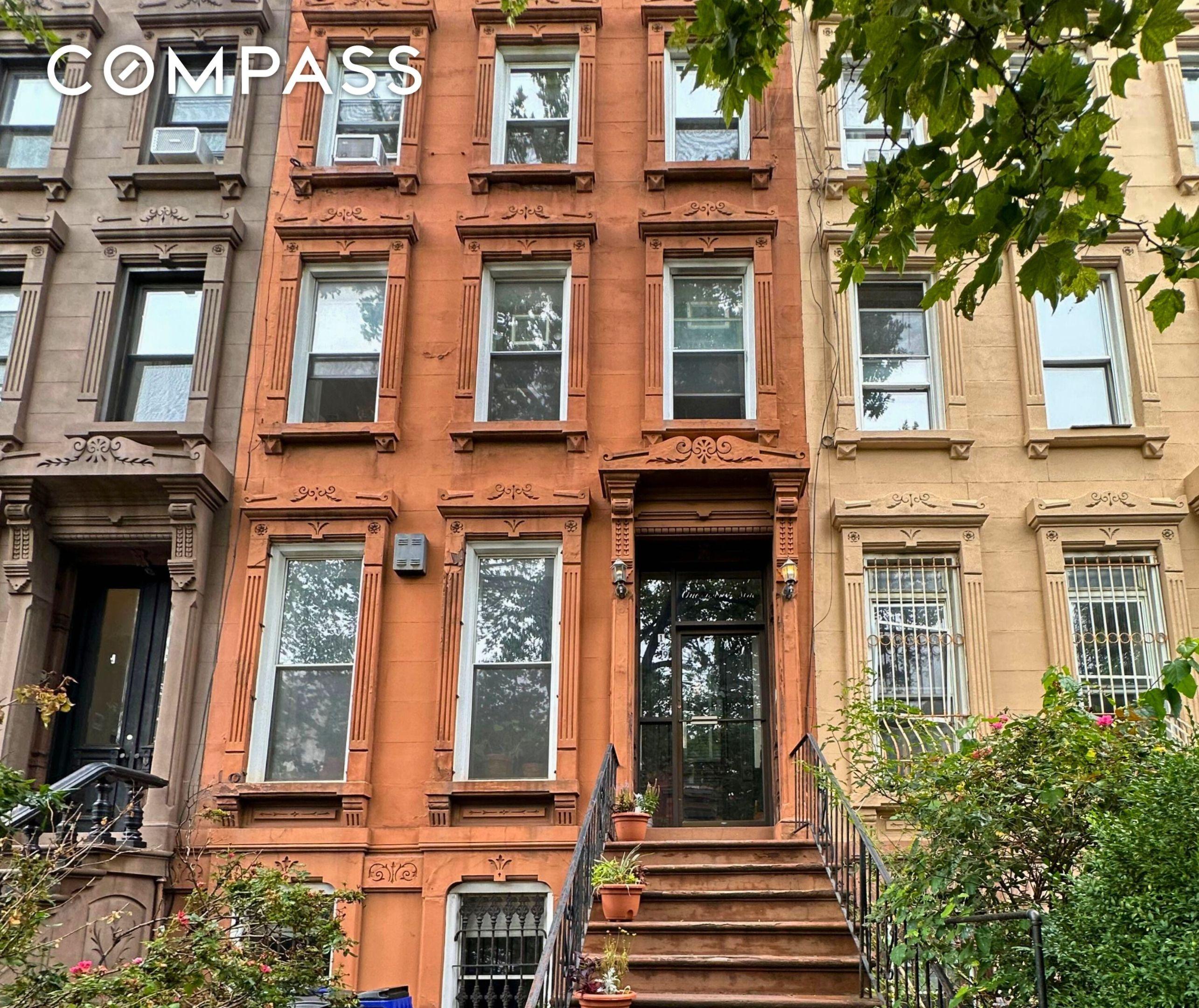 Halsey St, Brooklyn, NY 11216