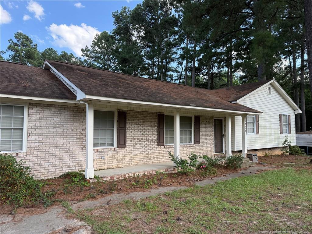 Patrick Dr, Fayetteville, NC 28314