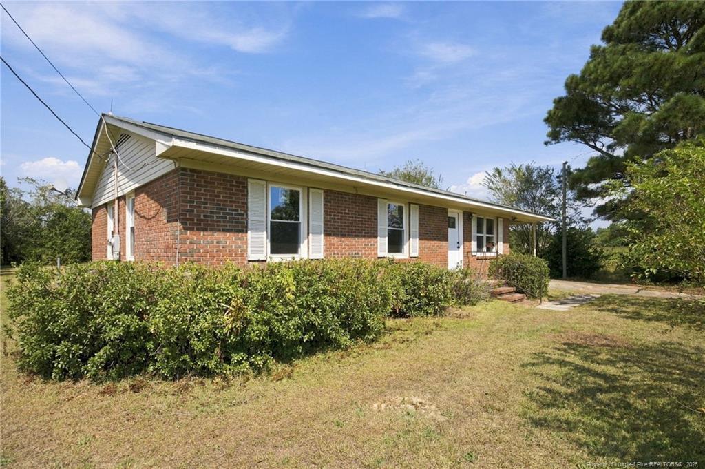 S Robeson Rd, Rowland, NC 28383