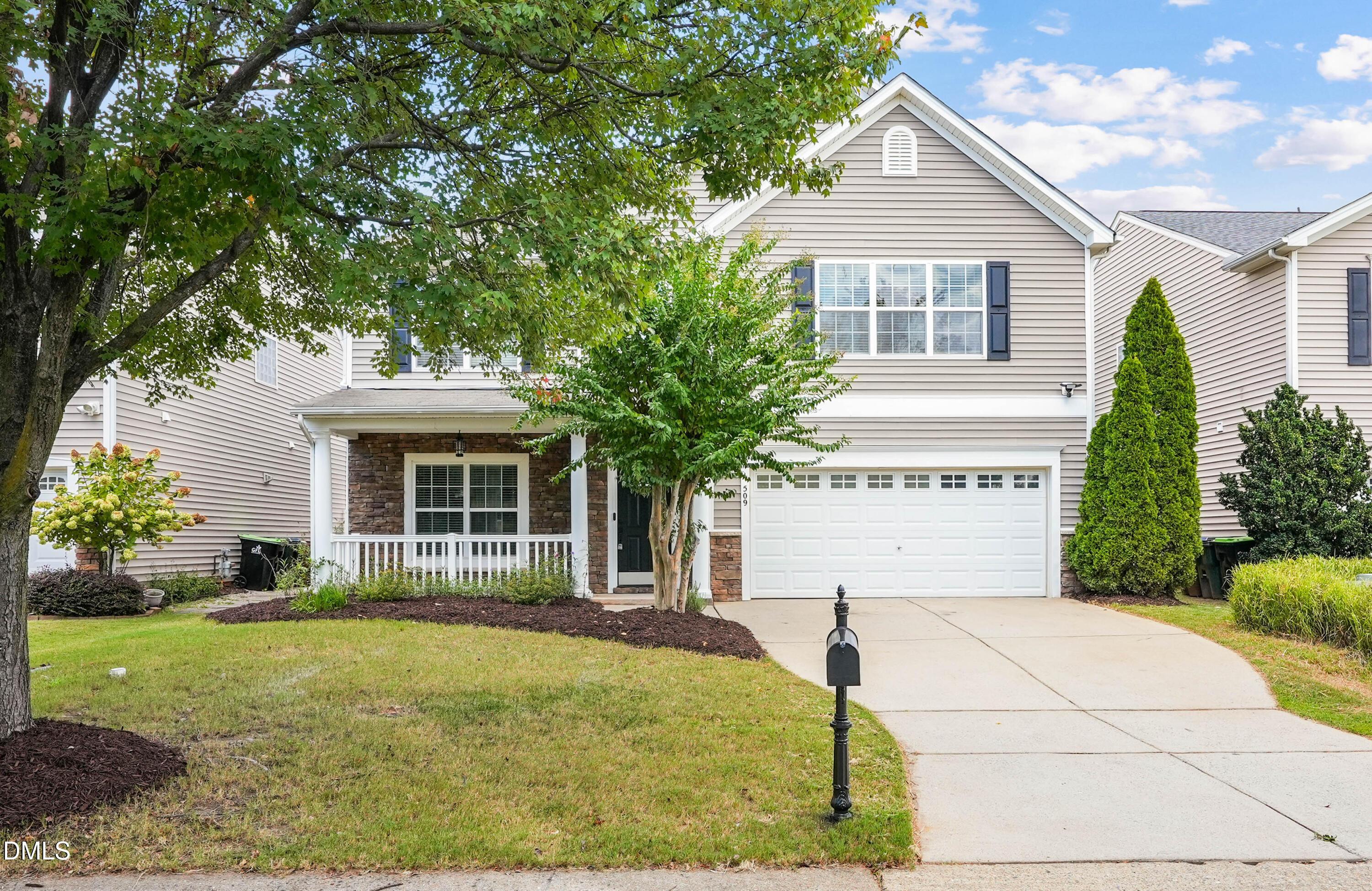 Gooseberry Dr, Holly Springs, NC 27540