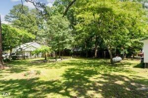 E Reason St, Pinetops, NC 27864