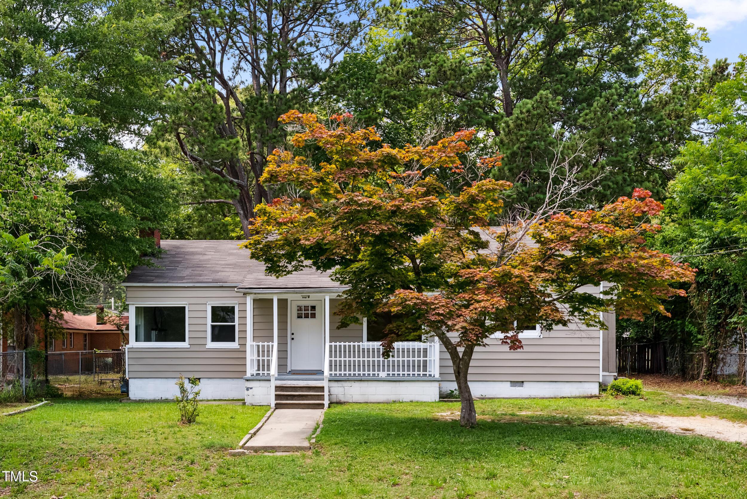 Fairview Ave Sw, Wilson, NC 27893