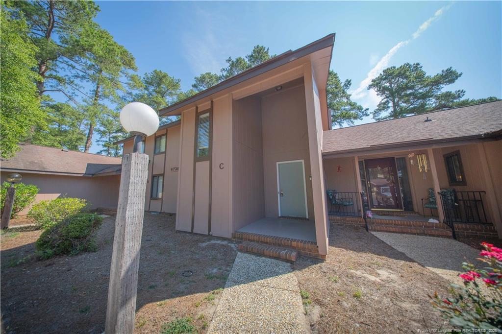 Irongate Dr, Fayetteville, NC 28306