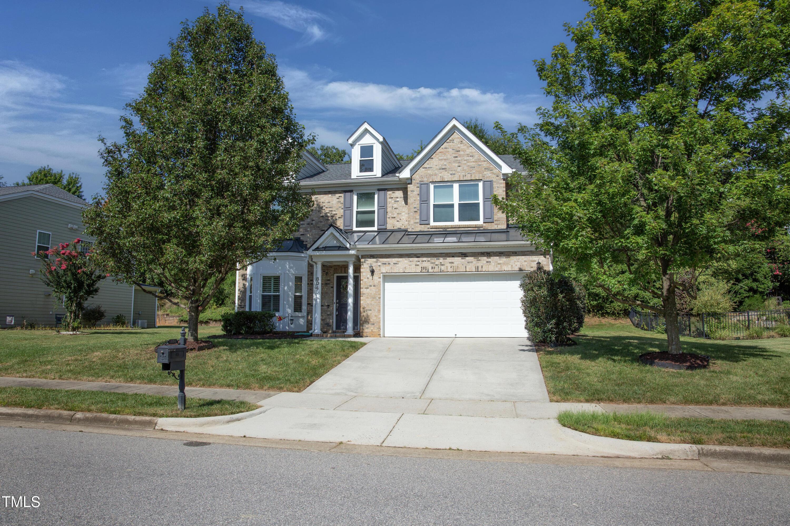 Blue Thorn Dr, Apex, NC 27539