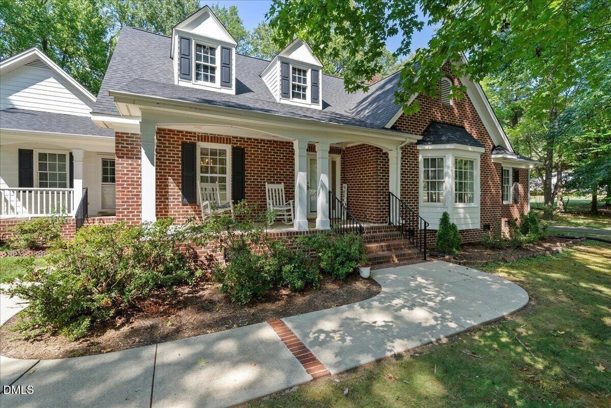 Mayfield Pl, Youngsville, NC 27596