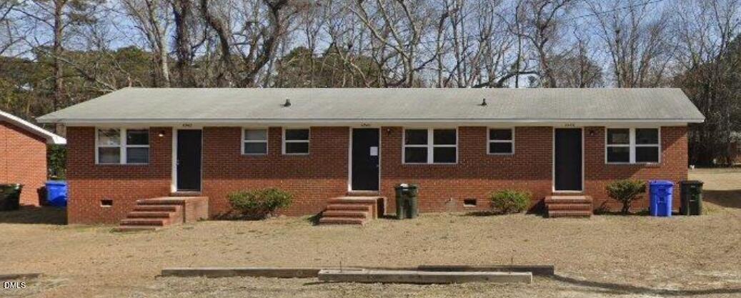 Galveston Dr, Fayetteville, NC 28303