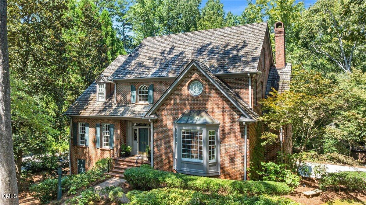 Hertford St, Raleigh, NC 27609
