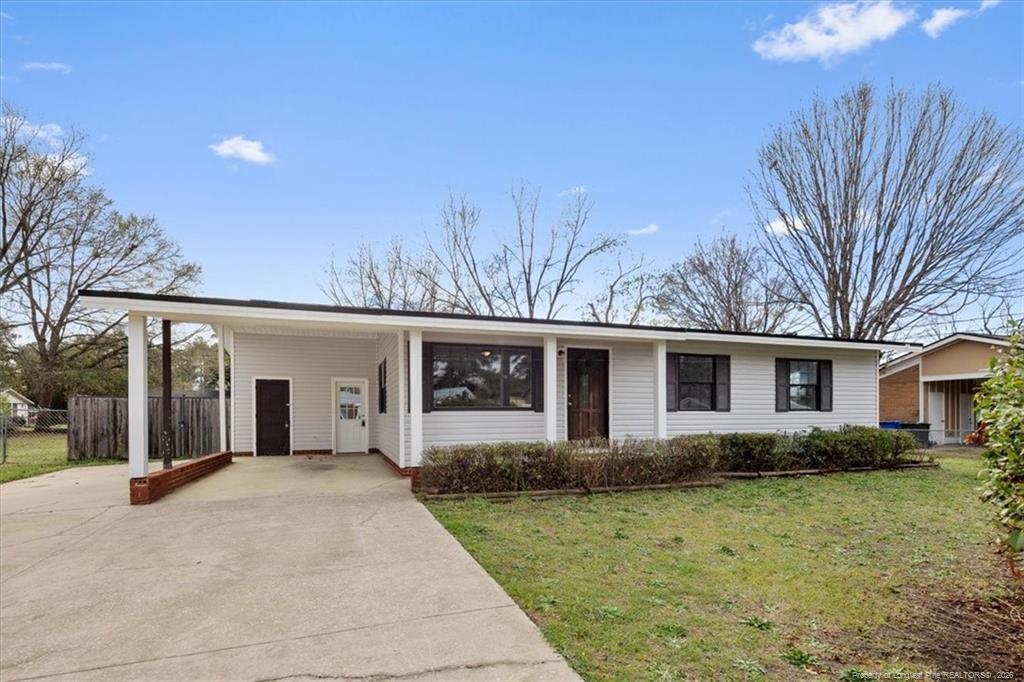 Newport Rd, Fayetteville, NC 28314