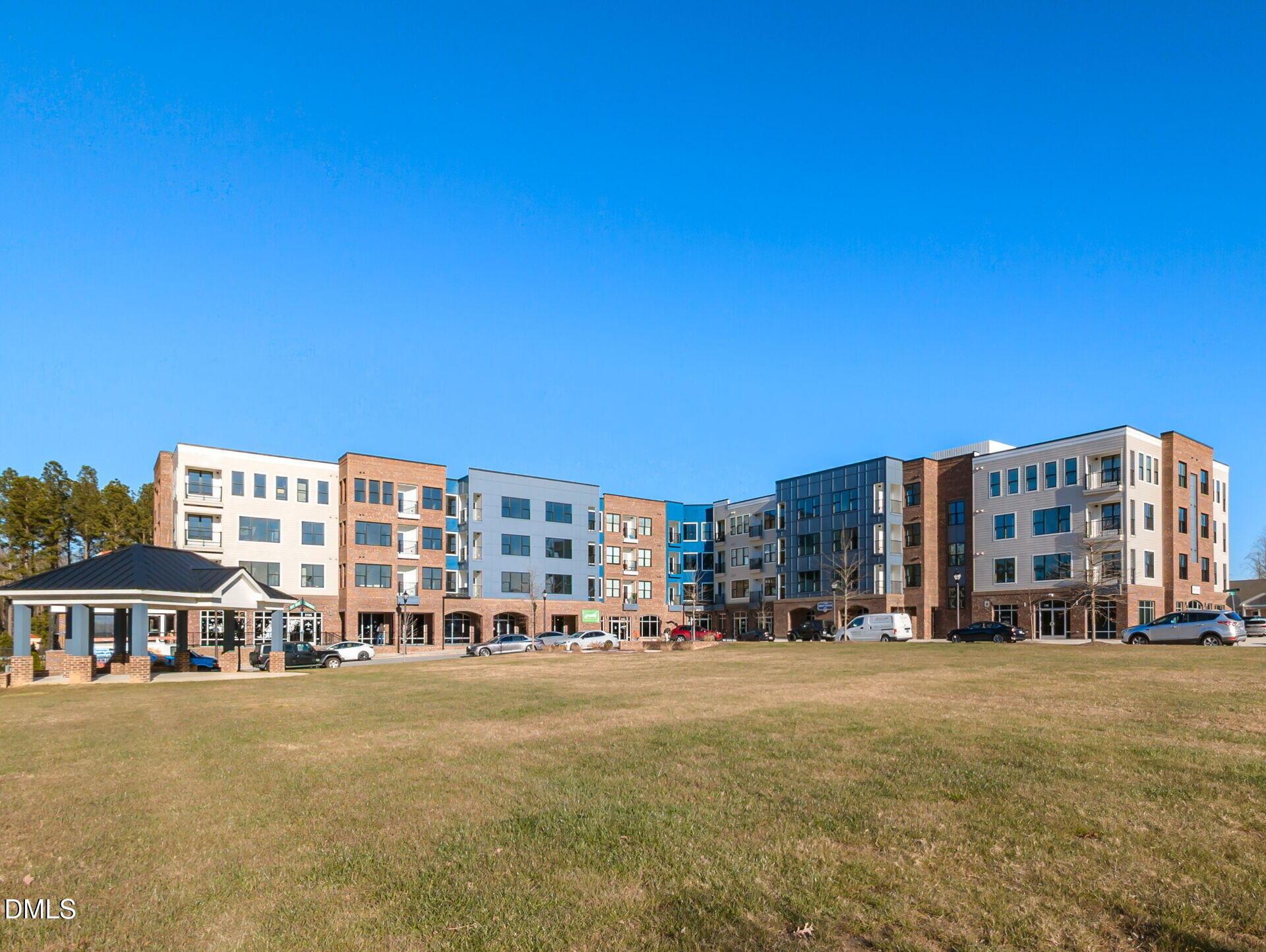 Gathering Square Ct, Fuquay Varina, NC 27526