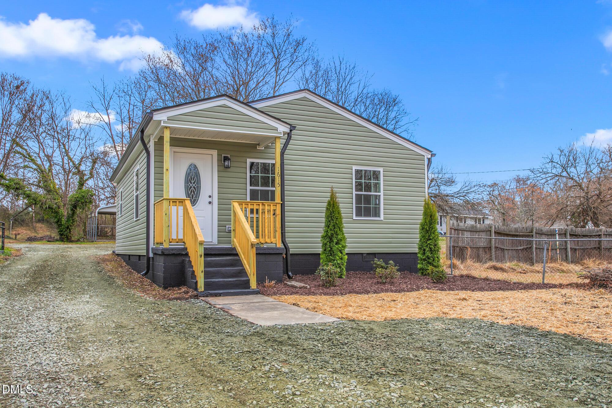 Preston St, Burlington, NC 27217