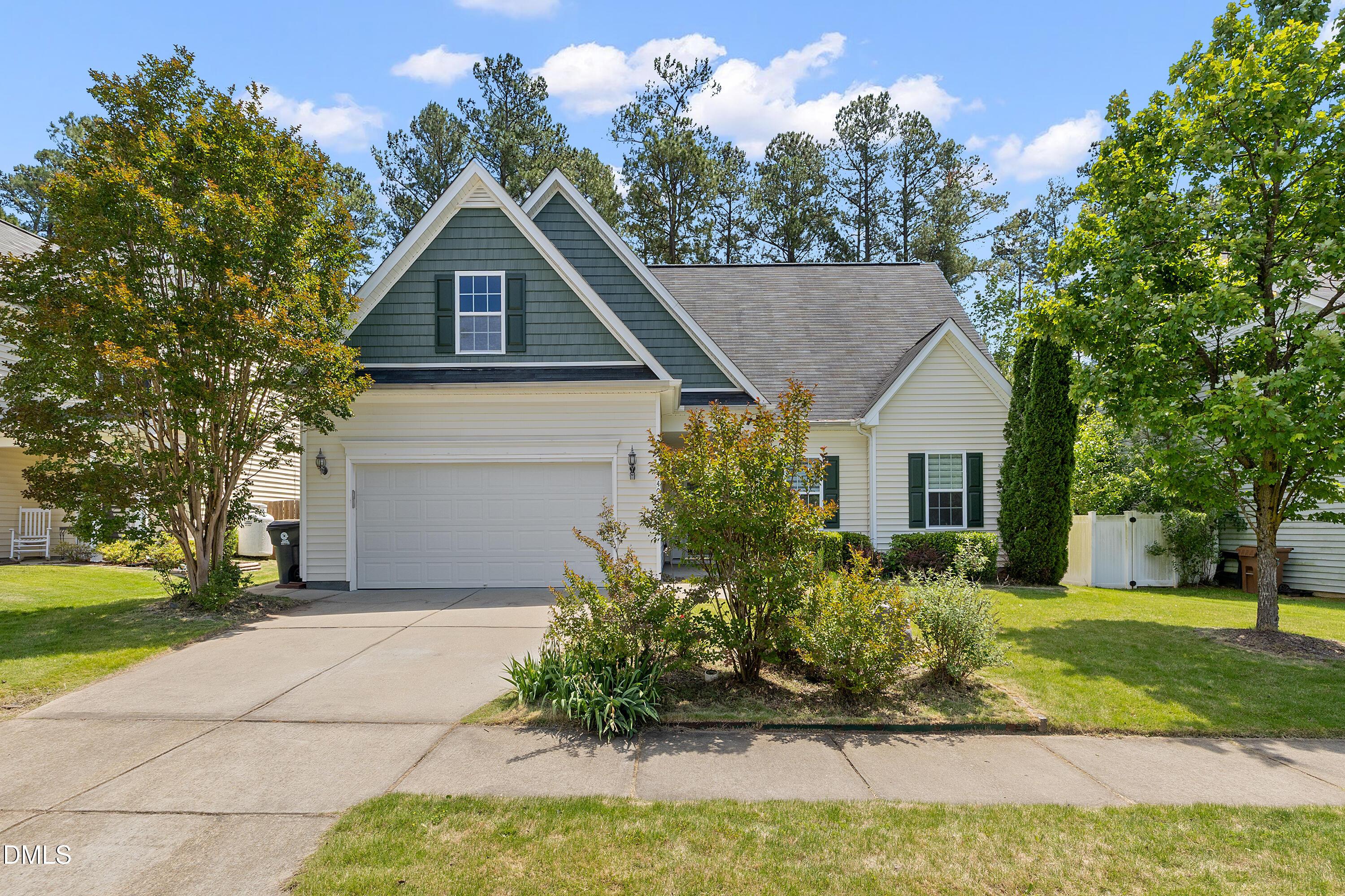 Braxcarr St, Holly Springs, NC 27540