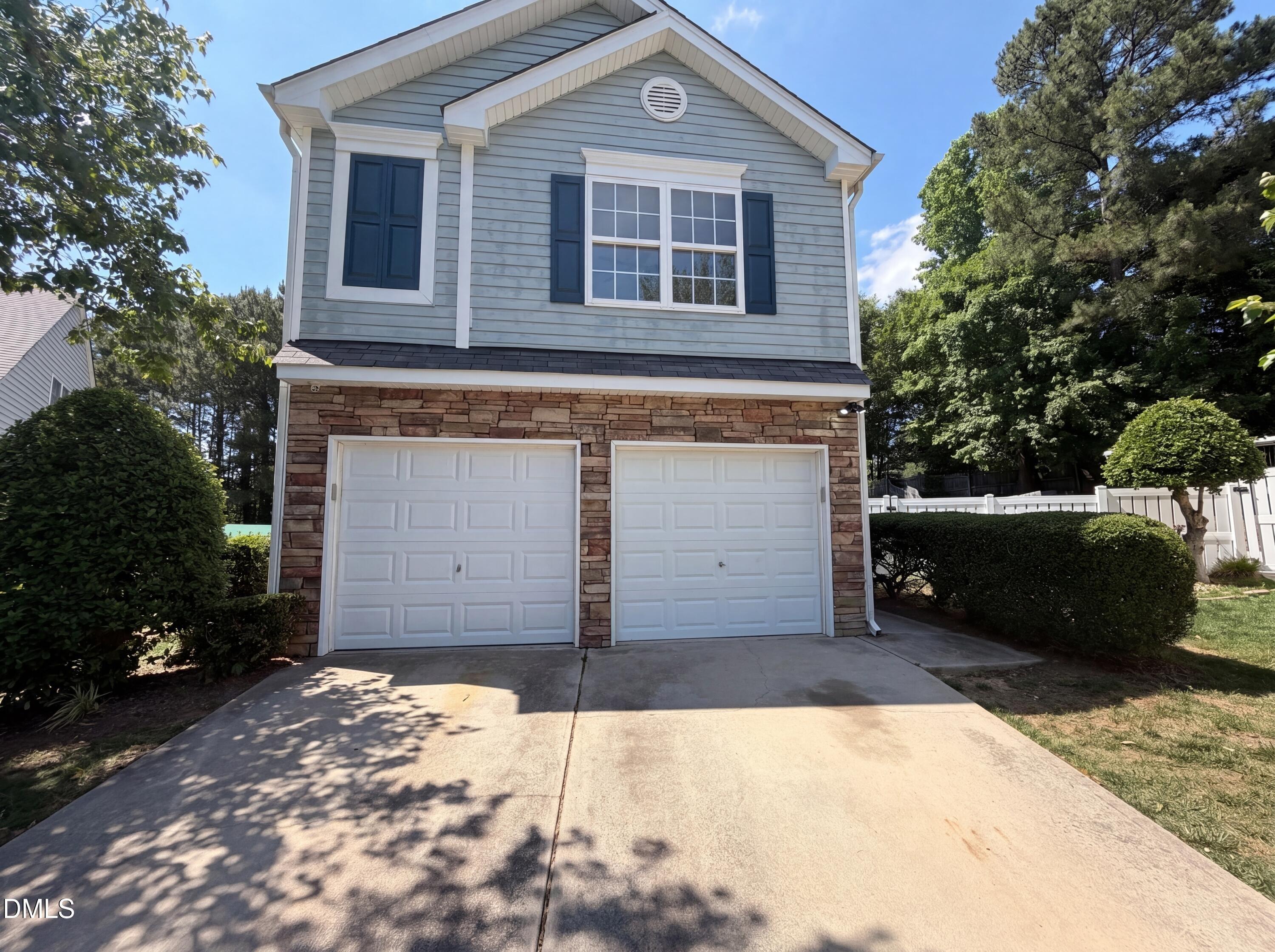 Silkwater Ct, Raleigh, NC 27610