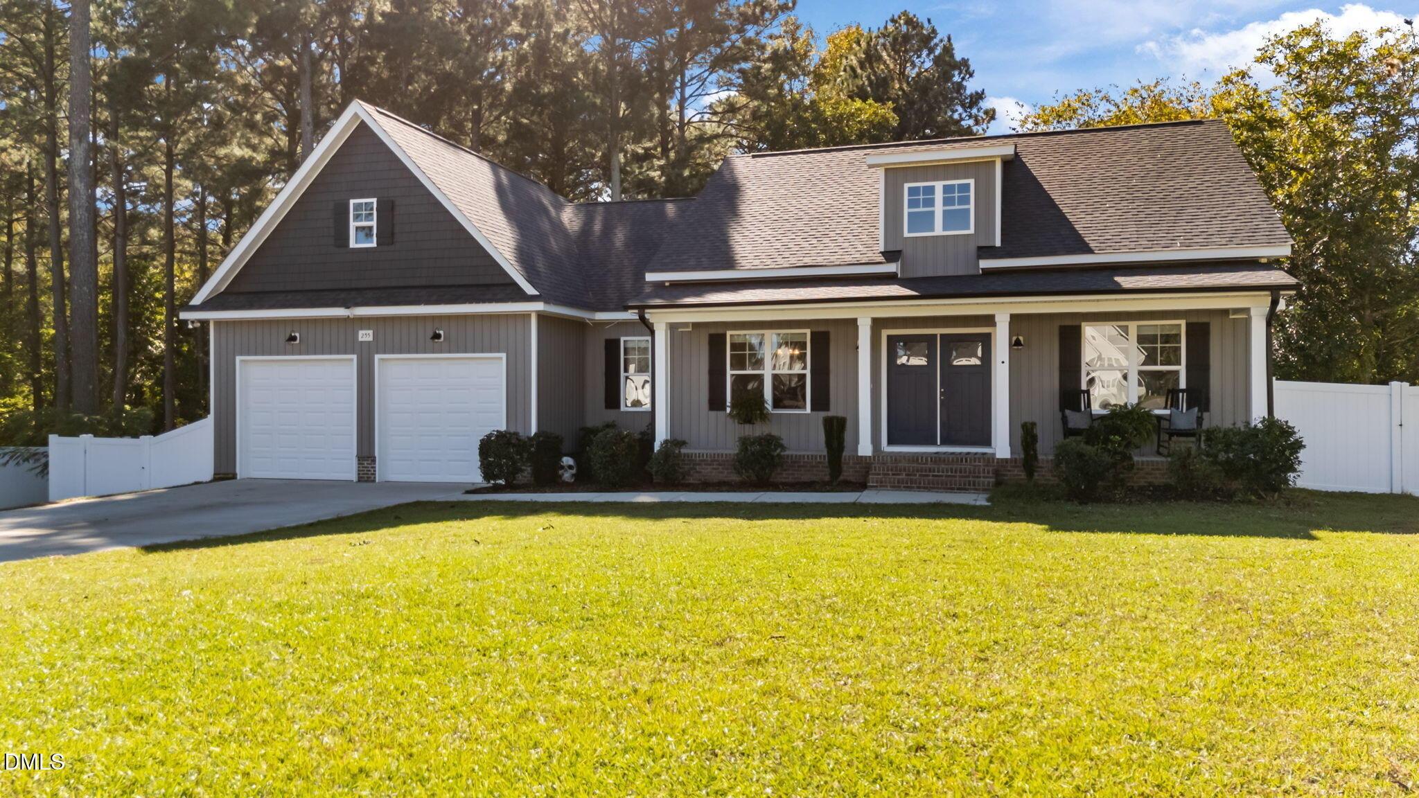 Ravens Row Dr, Benson, NC 27504