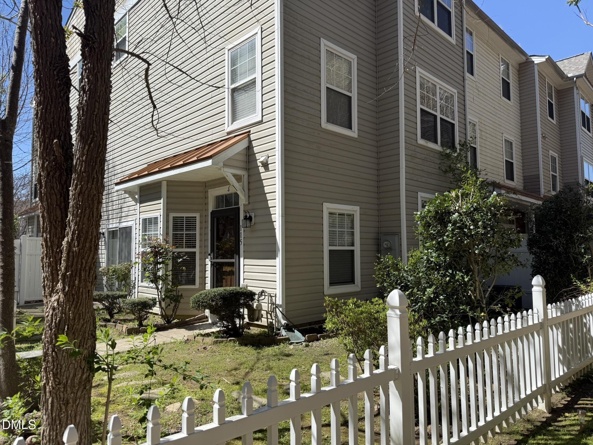 Mezzanine Dr, Raleigh, NC 27614