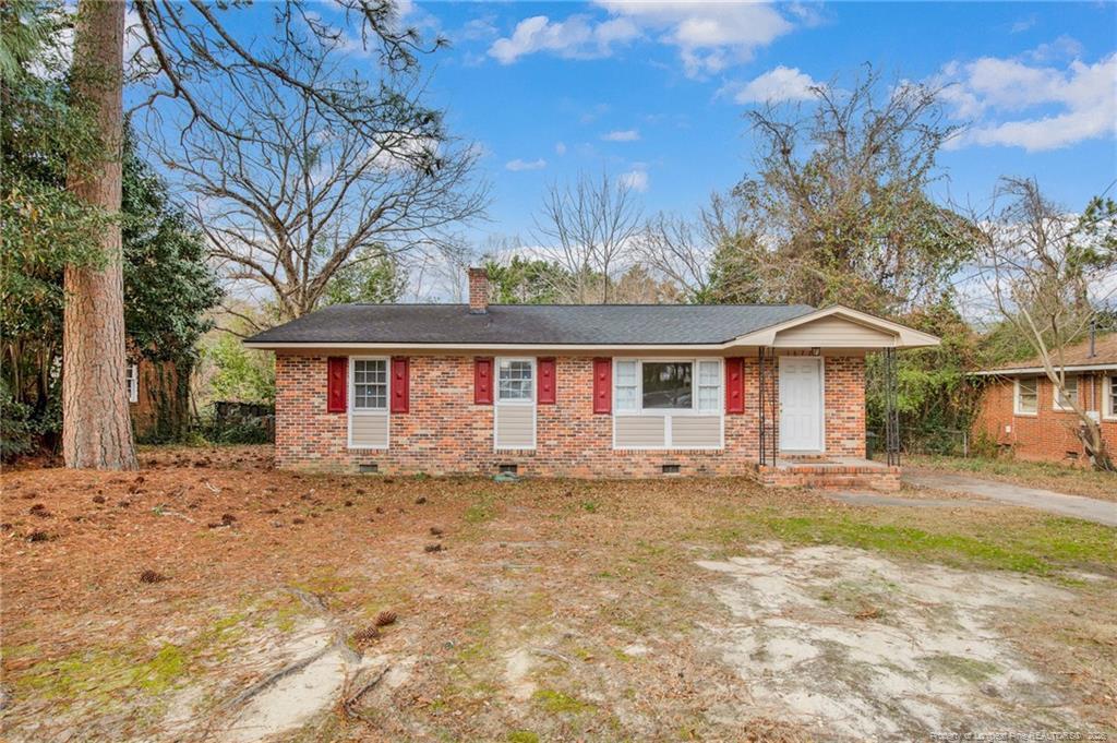 Wellons Dr, Fayetteville, NC 28304