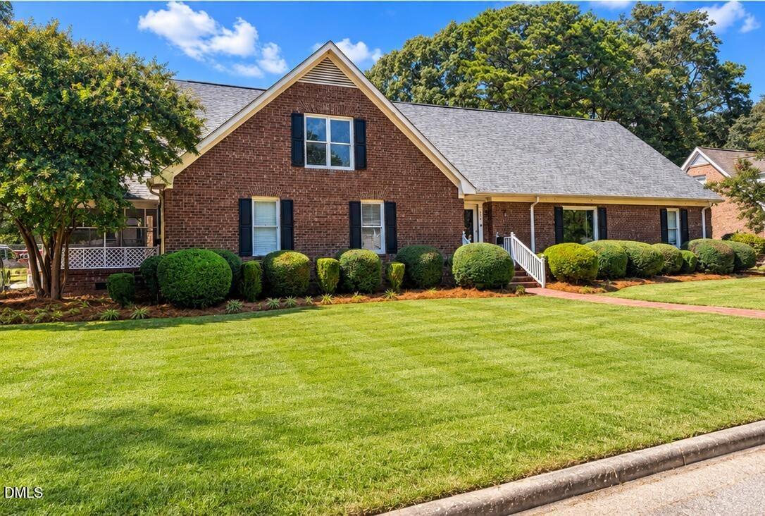 Merry St, Dunn, NC 28334