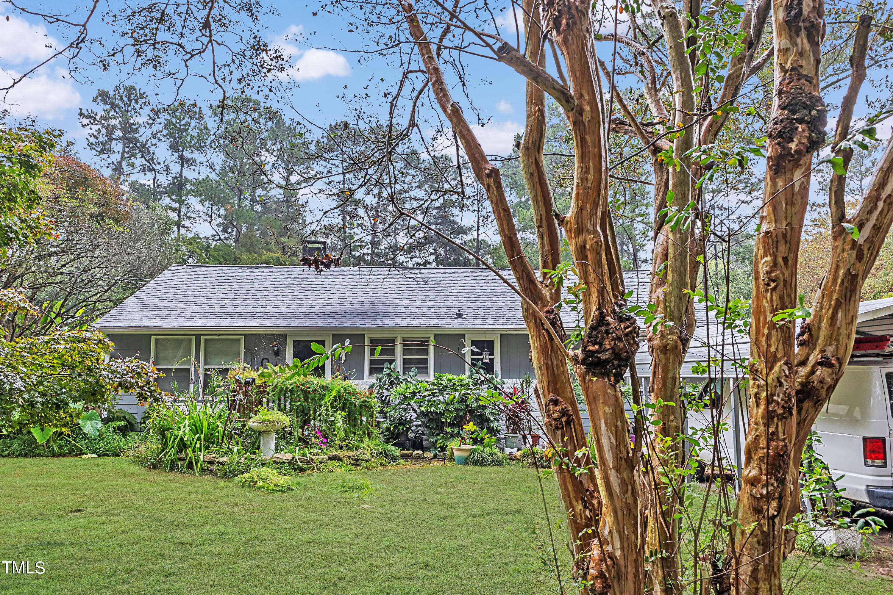 Colonial Dr, Raleigh, NC 27603