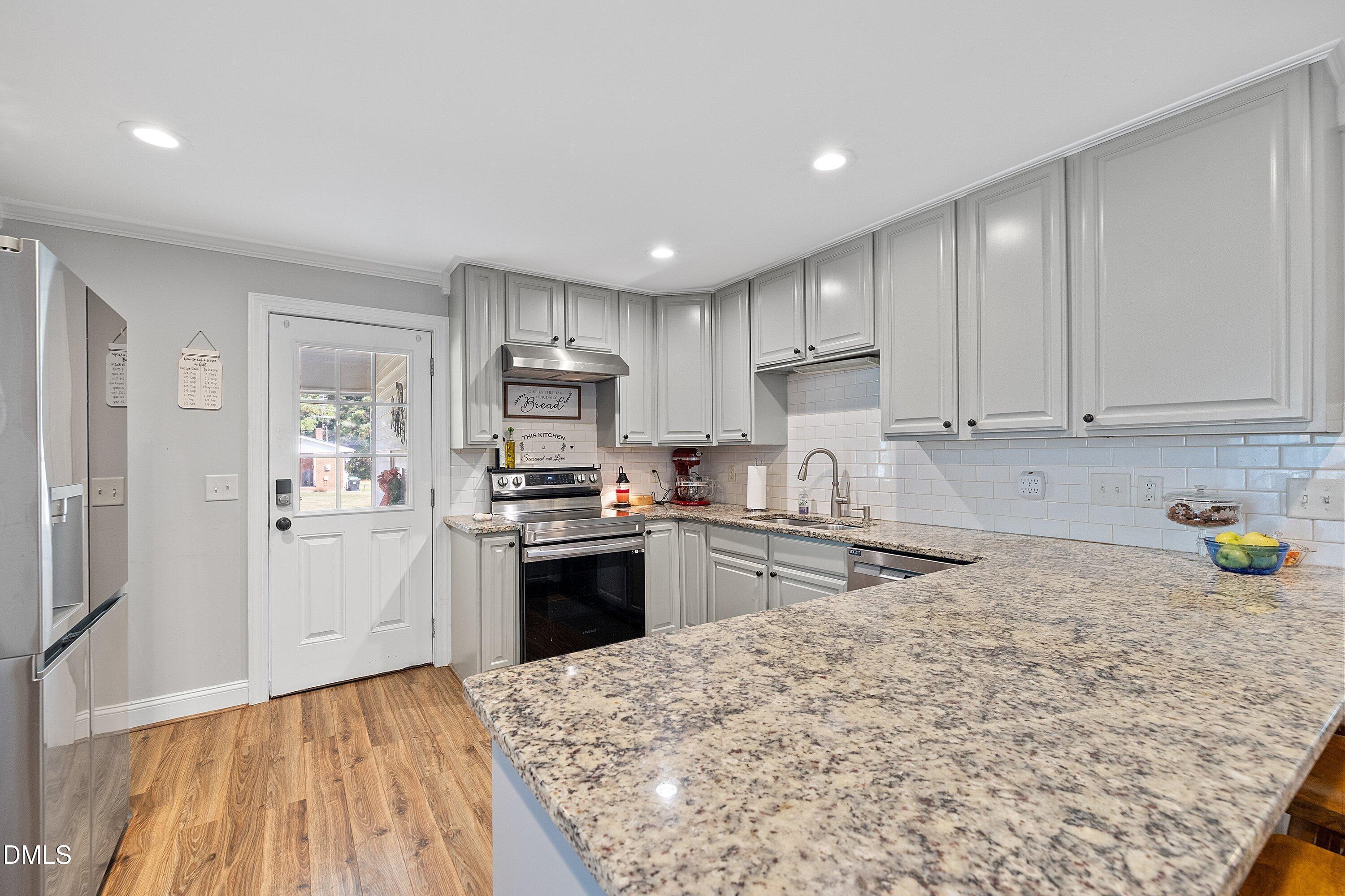 N Nash St, Middlesex, NC 27557