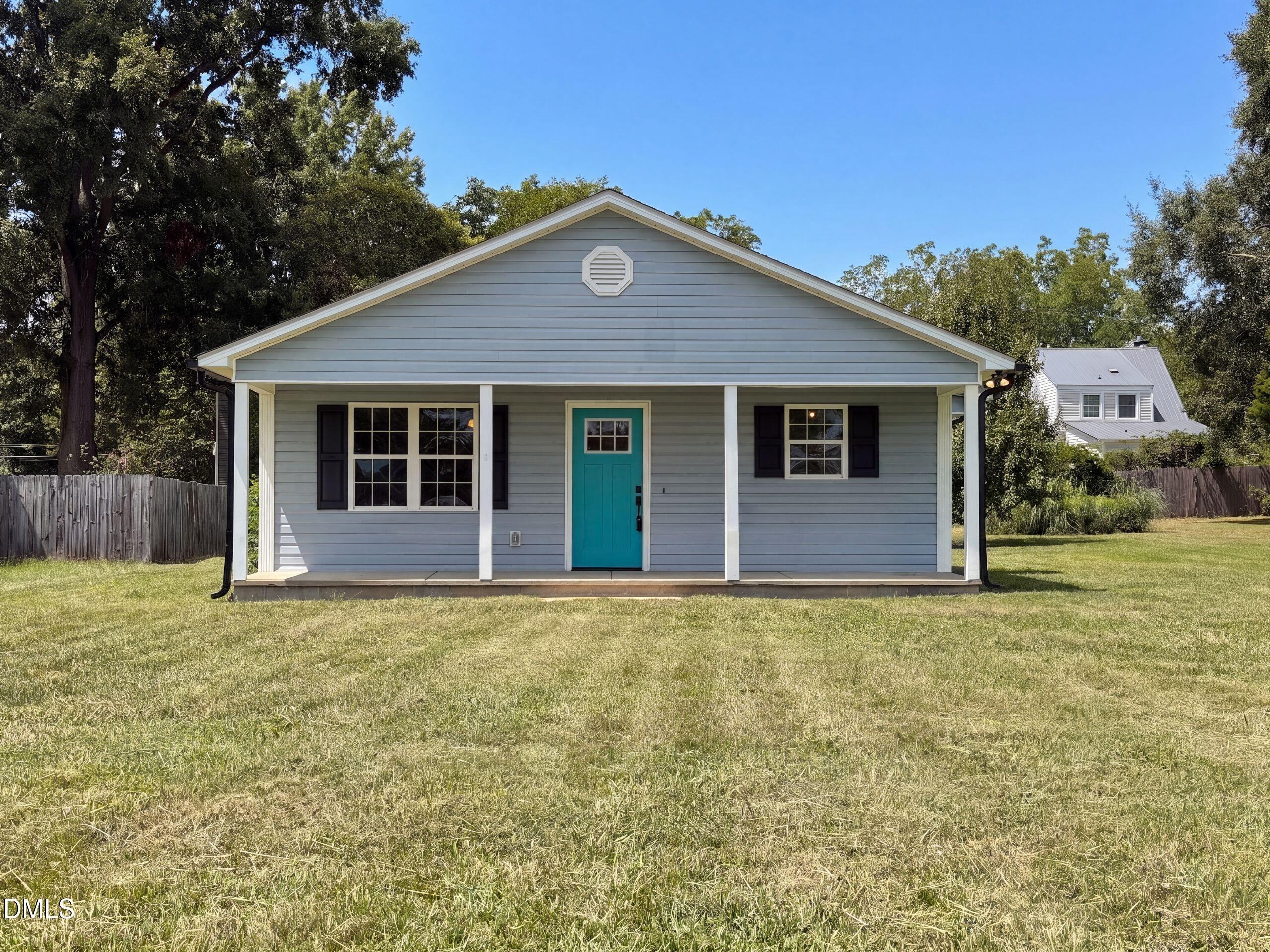 S Fayetteville Ave, Dunn, NC 28334