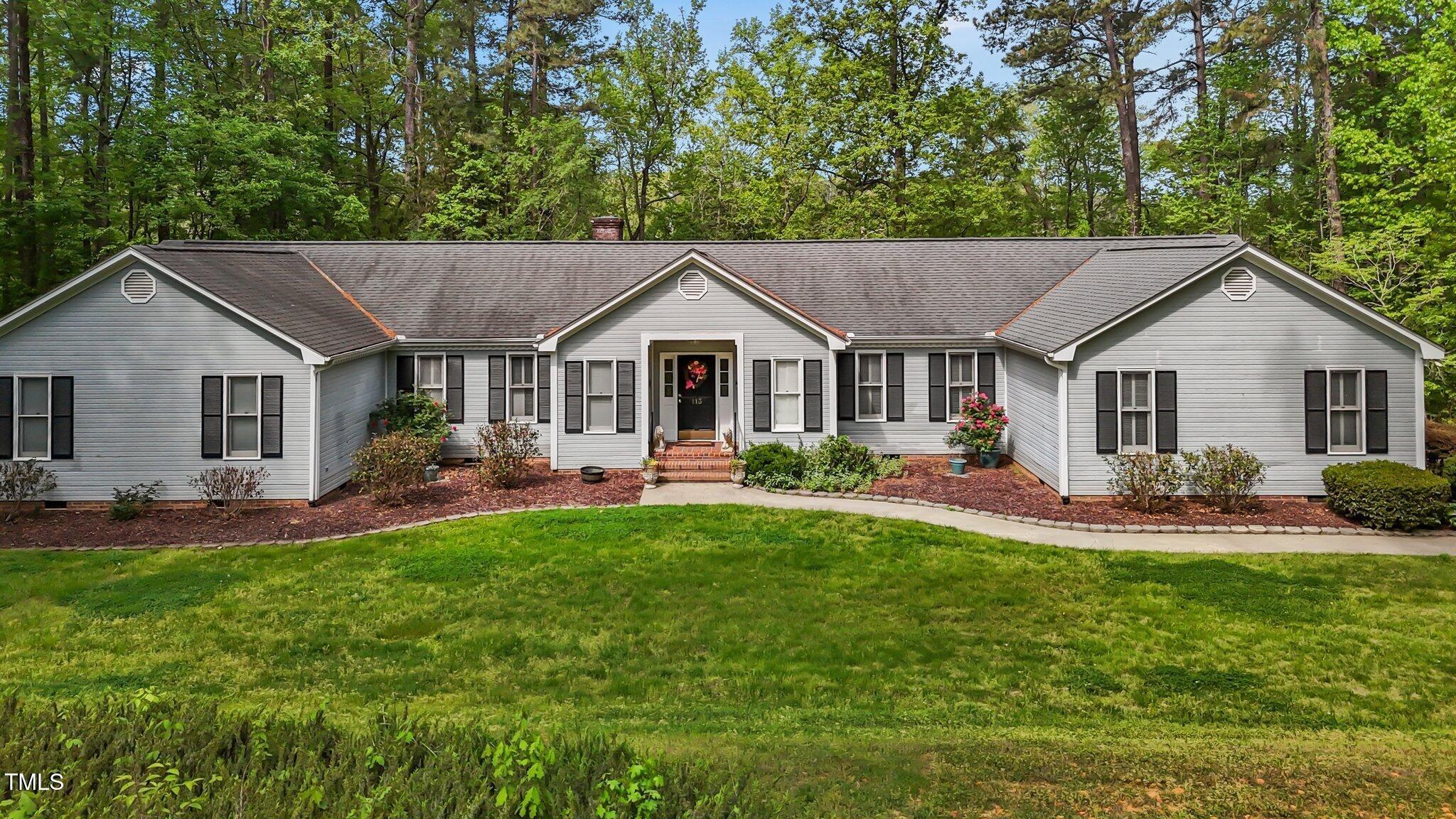 Denard St, Oxford, NC 27565