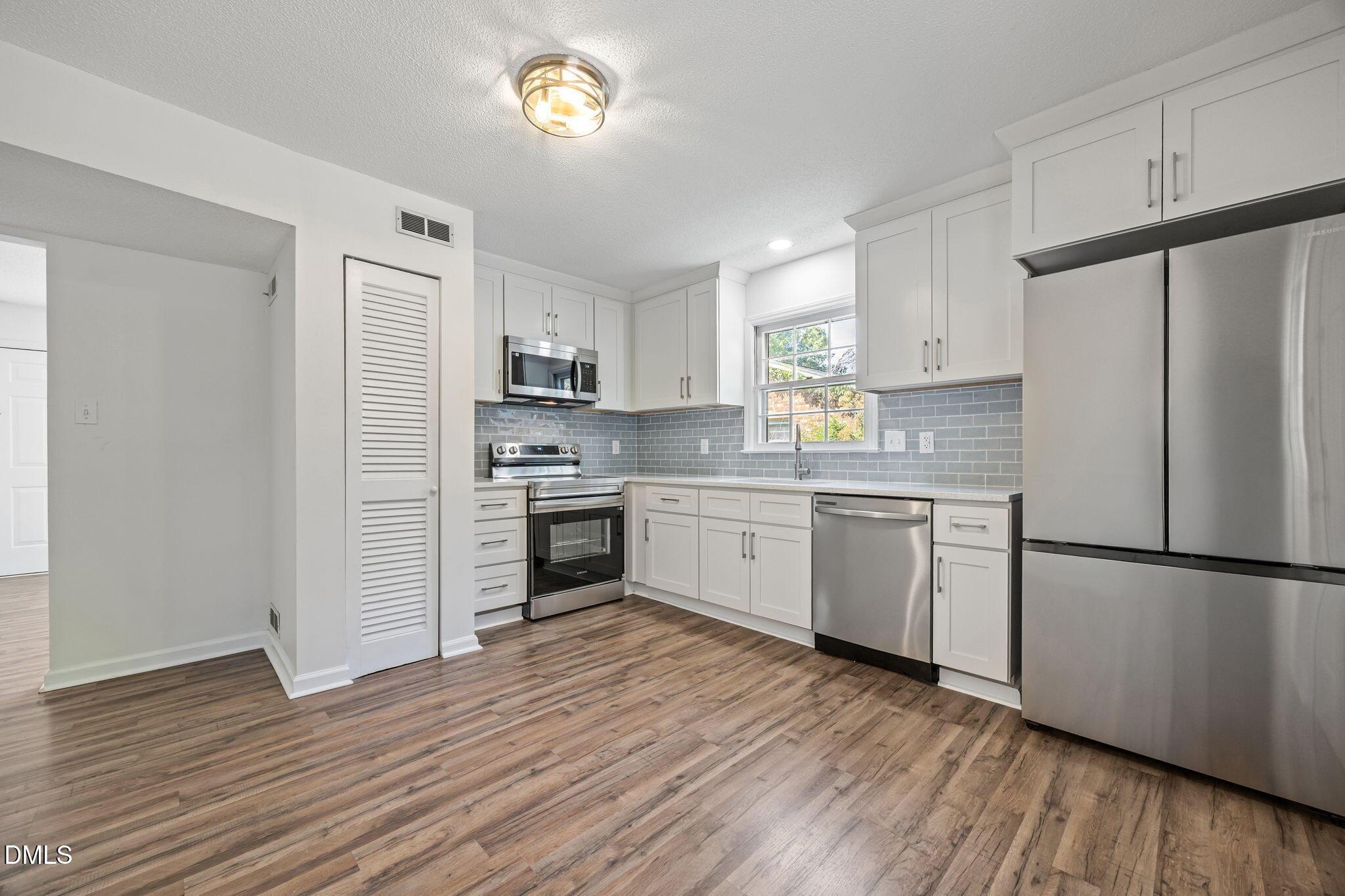 E Murray Ave, Durham, NC 27704
